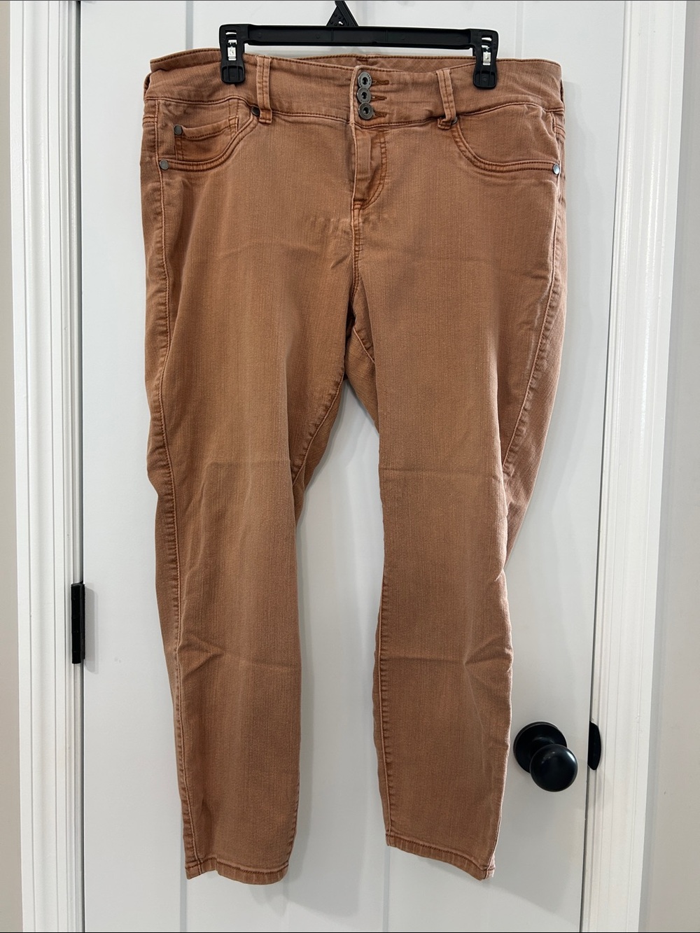 Torrid Skinny Jeans Camel Color - 18 short
